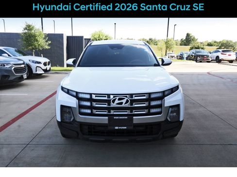 Certified 2026 Hyundai Santa Cruz SE FWD image 2