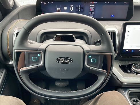 Used 2025 Ford Expedition Tremor AWD/4WD image 14