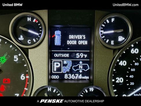 Used 2015 Lexus LX 570 4WD image 7