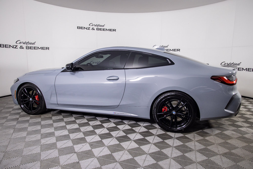 Used 2022 BMW 430i Coupe w/ M Sport Package RWD image 11