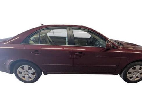 Used 2009 Hyundai Sonata GLS w/ Popular Equipment Pkg 2 FWD image 7