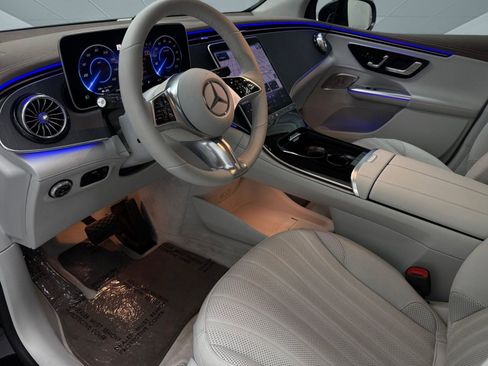 Certified 2023 Mercedes-Benz EQE 500 4MATIC SUV image 4