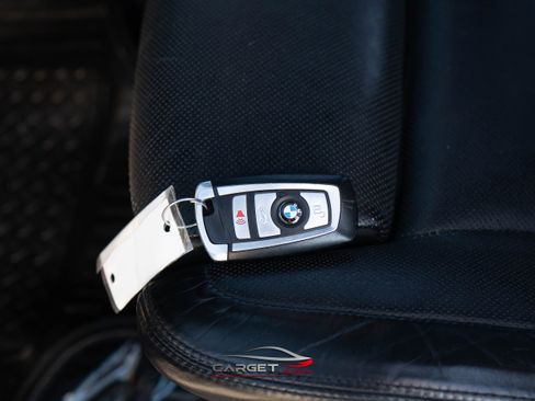 Used 2015 BMW 750Li xDrive image 48