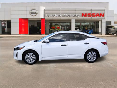 New 2025 Nissan Sentra S image 6