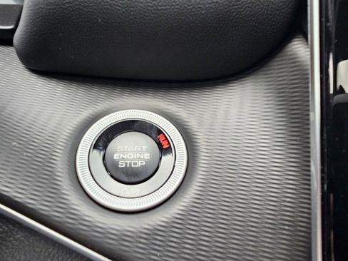 New 2025 Jeep Grand Cherokee L Altitude image 17