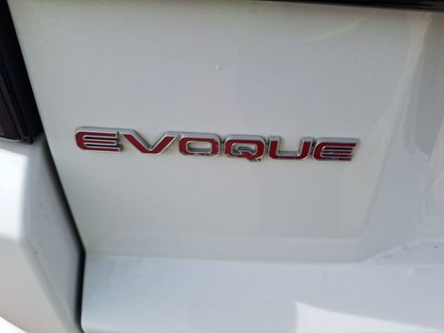 Used 2018 Land Rover Range Rover Evoque HSE Dynamic image 12