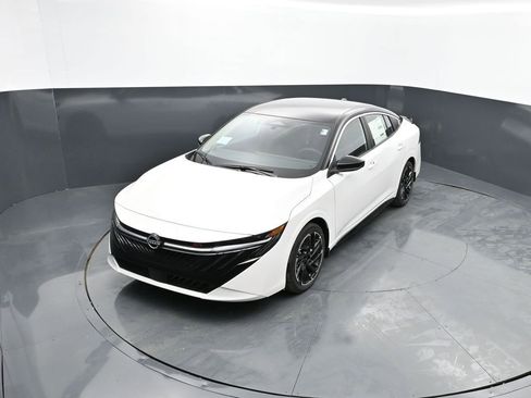 New 2026 Nissan Sentra SR w/ SR Premium Package FWD image 1