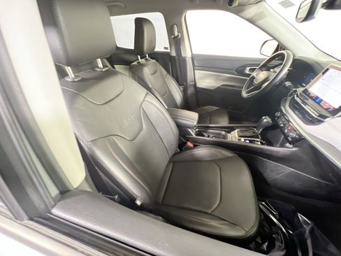 Used 2022 Jeep Compass Limited w/ Elite Group AWD/4WD image 26