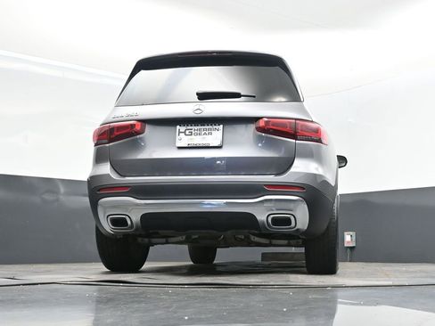 Used 2022 Mercedes-Benz GLB 250 GLB 250 image 41