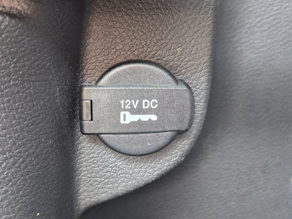 Used 2014 Jeep Cherokee Limited FWD image 14