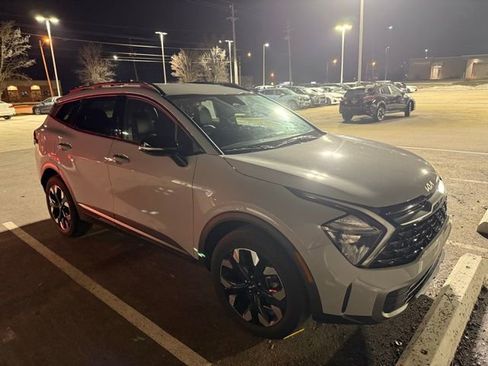 Certified 2023 Kia Sportage X-Line image 2