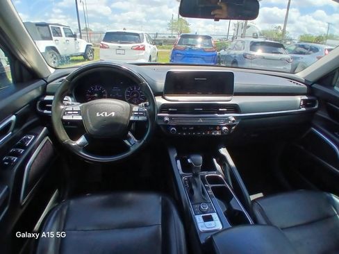 Used 2022 Kia Telluride LX AWD/4WD image 23