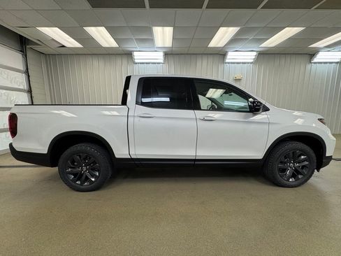 New 2026 Honda Ridgeline Sport image 5