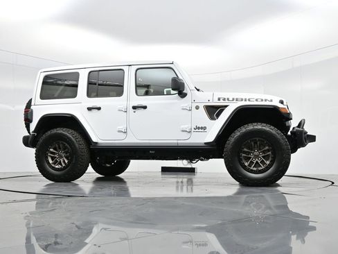 New 2024 Jeep Wrangler Unlimited Rubicon 392 image 25