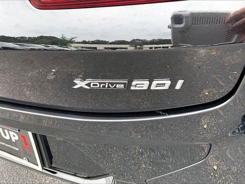 Certified 2025 BMW X4 xDrive30i AWD/4WD image 10
