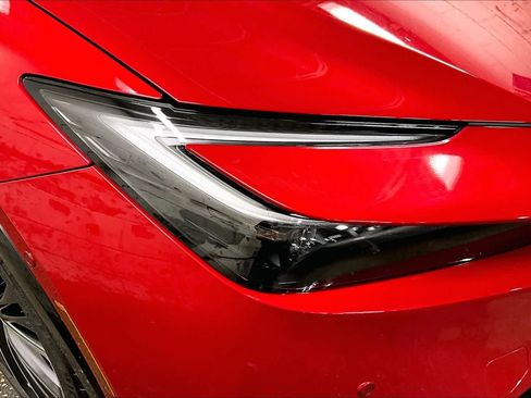 Used 2024 Toyota Prius Limited image 25