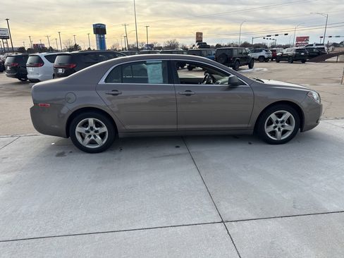Used 2012 Chevrolet Malibu LS image 10