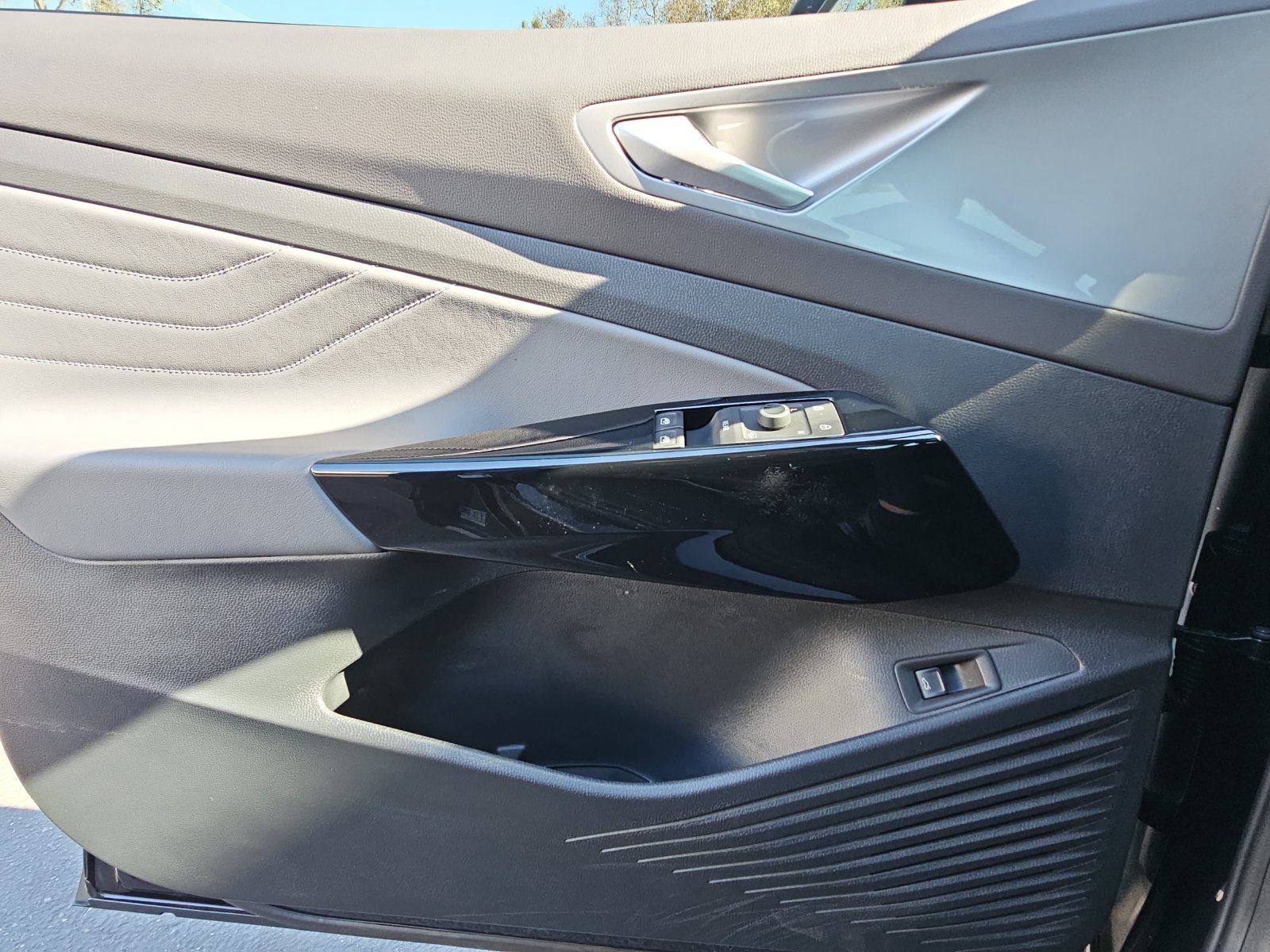 Certified 2023 Volkswagen ID.4 Pro S RWD image 27