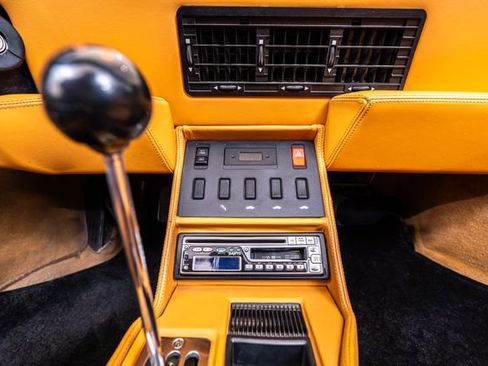 Used 1992 Ferrari Mondial T Cabriolet image 16