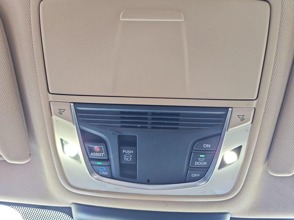 Used 2021 Acura TLX w/ Technology Package FWD image 23