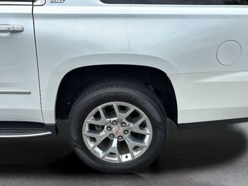 Used 2017 GMC Yukon XL SLT w/ Premium Edition RWD image 41