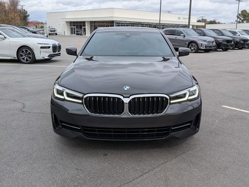 Certified 2023 BMW 530i w/ Premium Package image 8