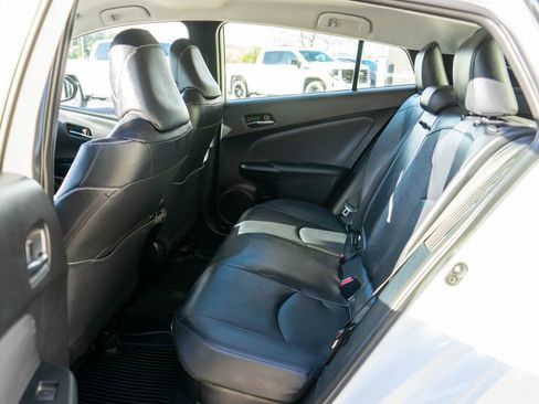 Used 2022 Toyota Prius Prime Limited FWD image 12