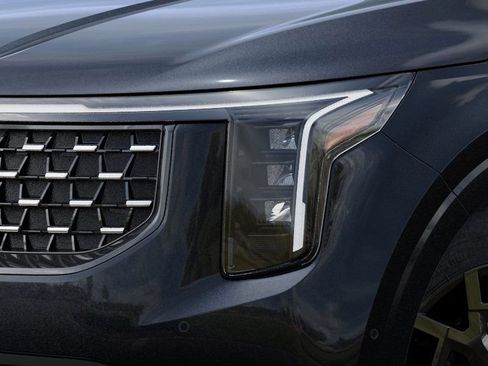 New 2026 Kia Carnival SX w/ SX Dark Edition Package image 10