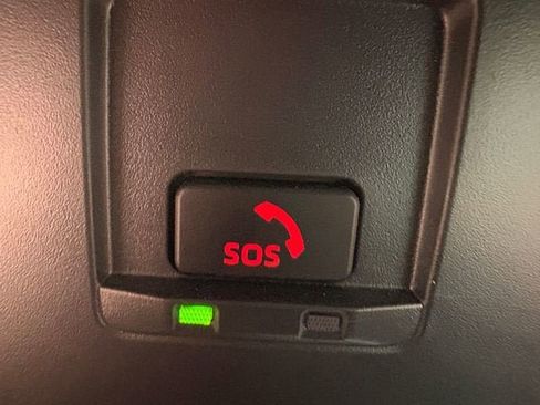 Certified 2025 Toyota Camry SE image 15