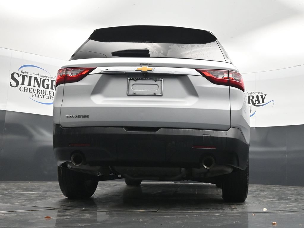 Used 2021 Chevrolet Traverse LS FWD image 31