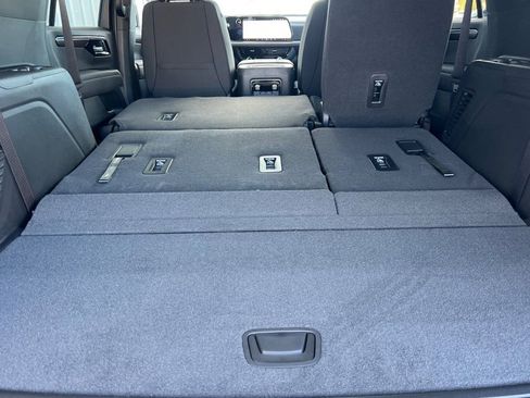 New 2026 Chevrolet Tahoe LS AWD/4WD image 13
