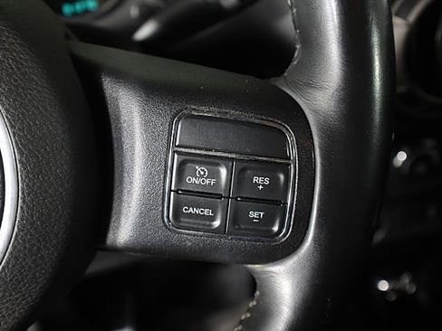 Used 2012 Jeep Wrangler Sport image 30