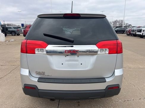 Used 2014 GMC Terrain SLE image 4