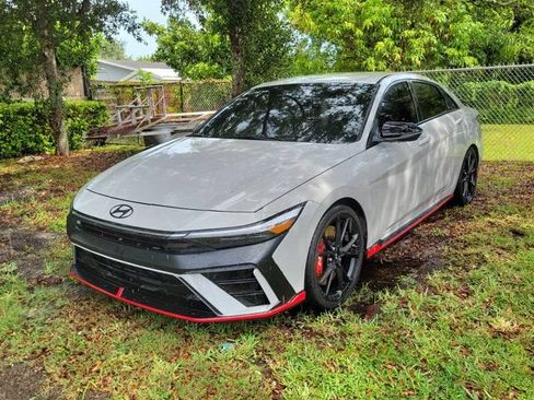 Used 2026 Hyundai Elantra N FWD image 3
