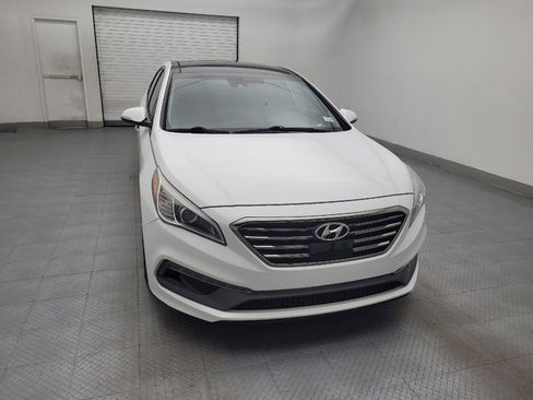 Used 2016 Hyundai Sonata Limited w/ Option Group 04 FWD image 14