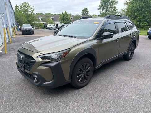 Used 2024 Subaru Outback Onyx Edition AWD/4WD image 7