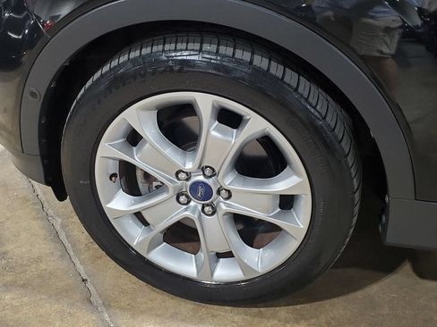 Used 2014 Ford Escape Titanium w/ Equipment Group 401A AWD/4WD image 37