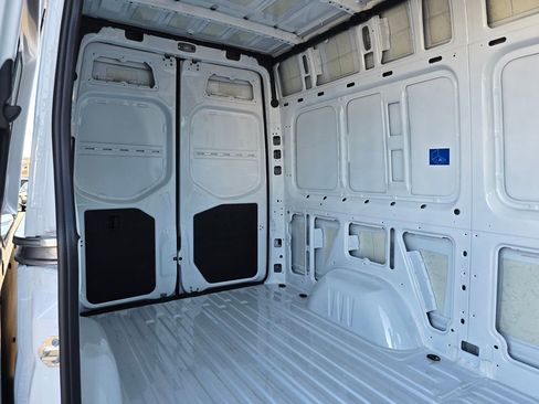 New 2025 Mercedes-Benz Sprinter 2500 image 14