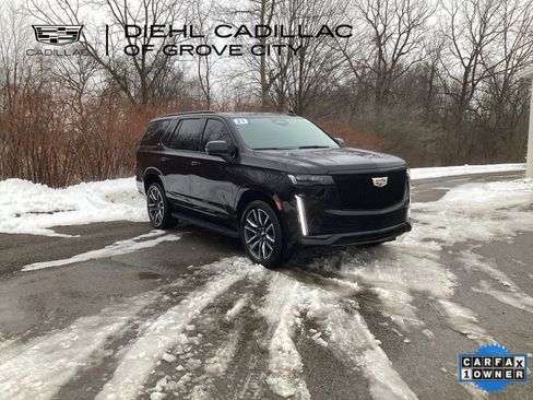 Used 2021 Cadillac Escalade Sport image 1
