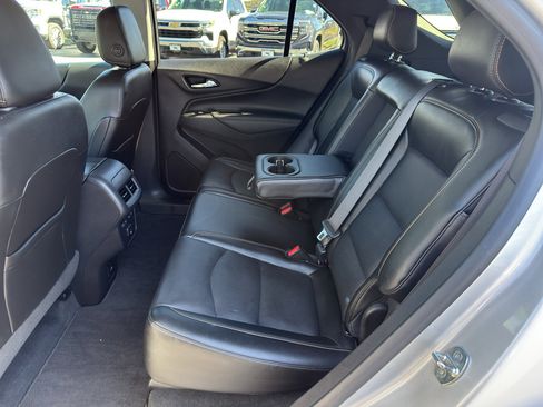 Used 2021 Chevrolet Equinox Premier image 16
