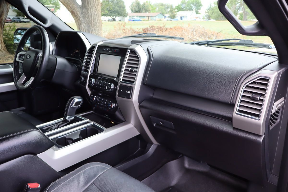 Used 2015 Ford F150 Lariat AWD/4WD image 17