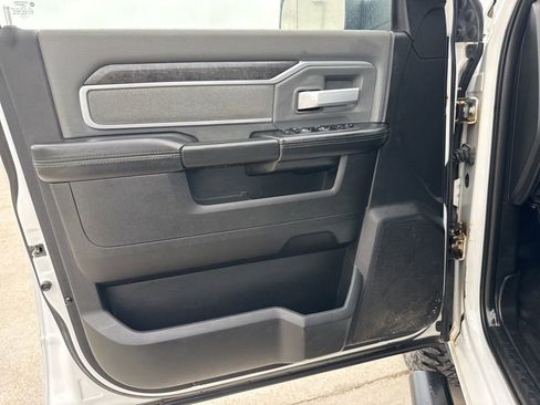 Used 2021 RAM 2500 Big Horn w/ Level 1 Equipment Group image 29