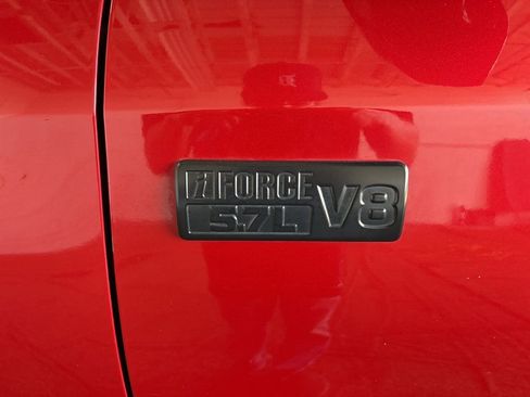 Used 2016 Toyota Tundra SR5 w/ SR5 Upgrade Package image 22