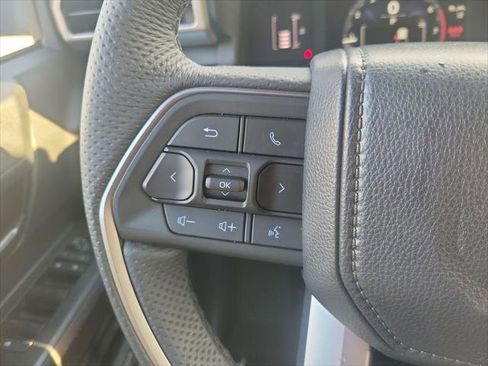 Certified 2025 Toyota Tacoma SR5 image 26