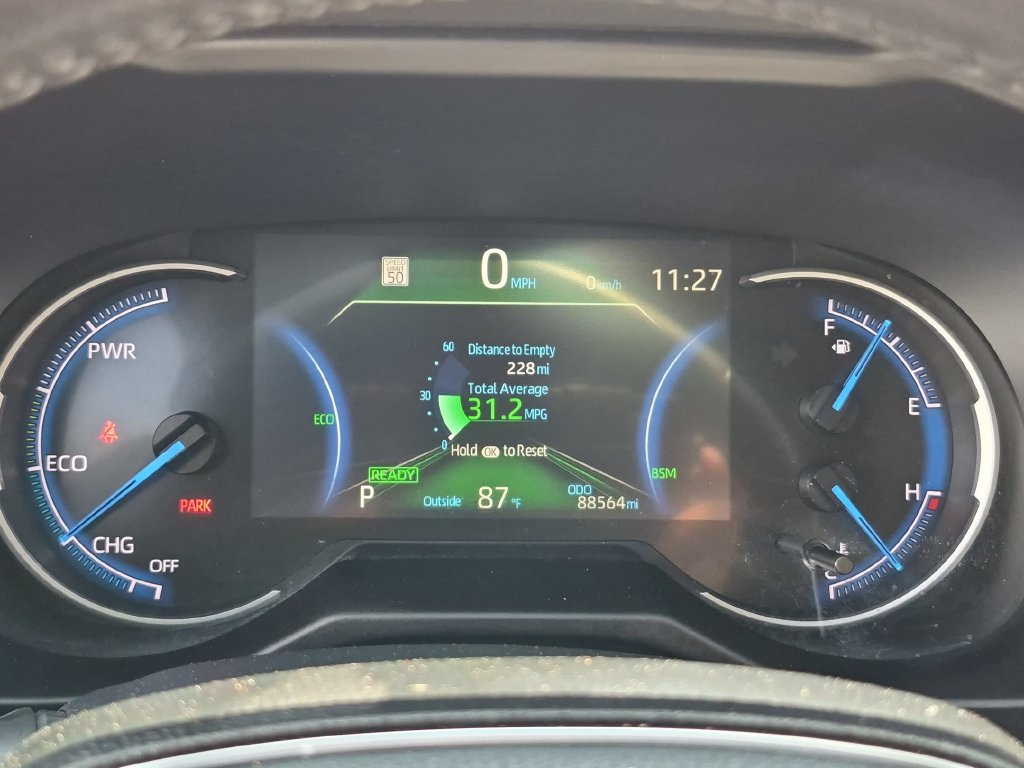 Used 2020 Toyota RAV4 XSE w/ Carpet Mat Package AWD/4WD image 11