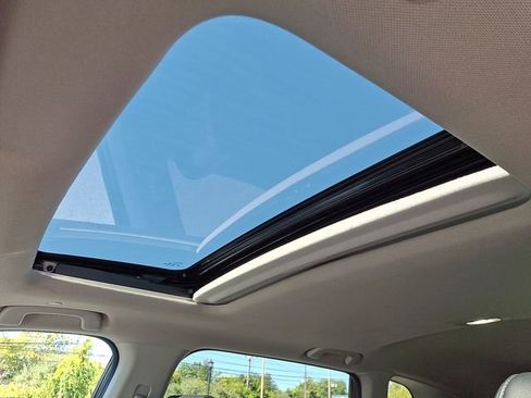 Used 2025 Honda CR-V EX-L image 15