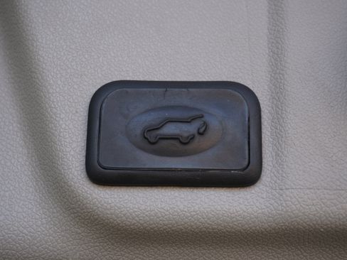 Used 2015 Buick Enclave Leather image 25