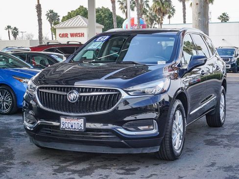 Used 2021 Buick Enclave Essence w/ Sound and Sites Package image 4
