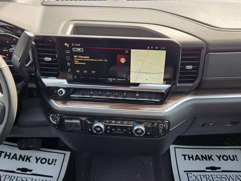 New 2026 GMC Sierra 1500 Elevation image 12