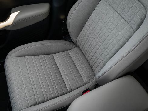 New 2026 Honda HR-V LX image 24